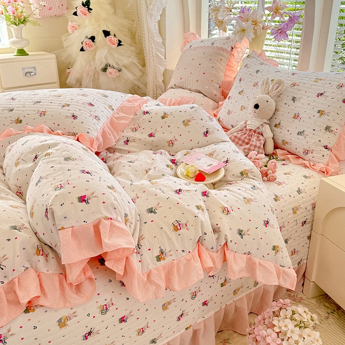 91家纺网 家纺一手货源 找家纺 唐人居 2026春夏新款皱皱水洗棉花边床盖四件套 音乐派对