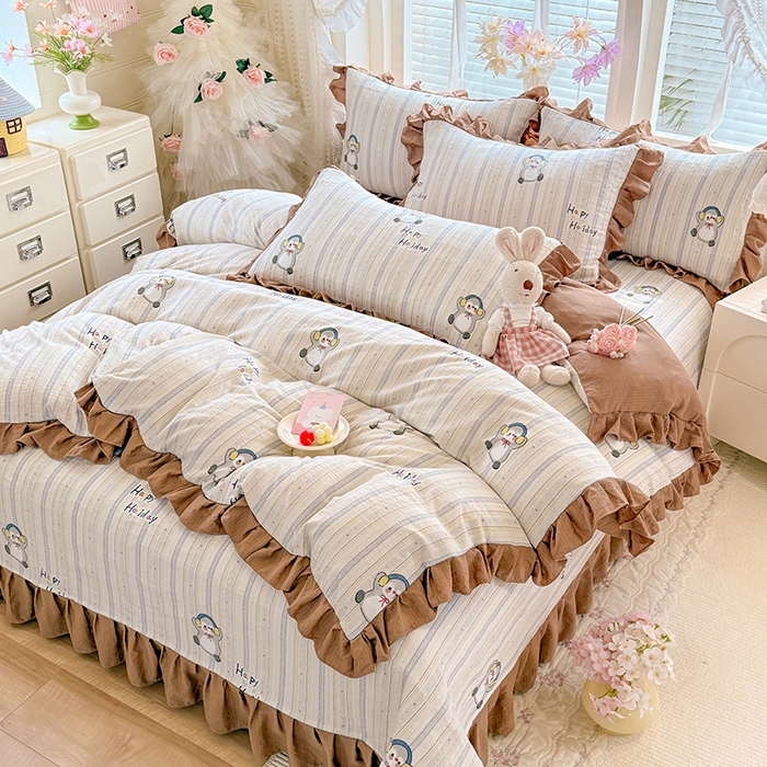 91家纺网 家纺一手货源 找家纺 唐人居 2026春夏新款皱皱水洗棉花边床盖四件套 音乐企鹅