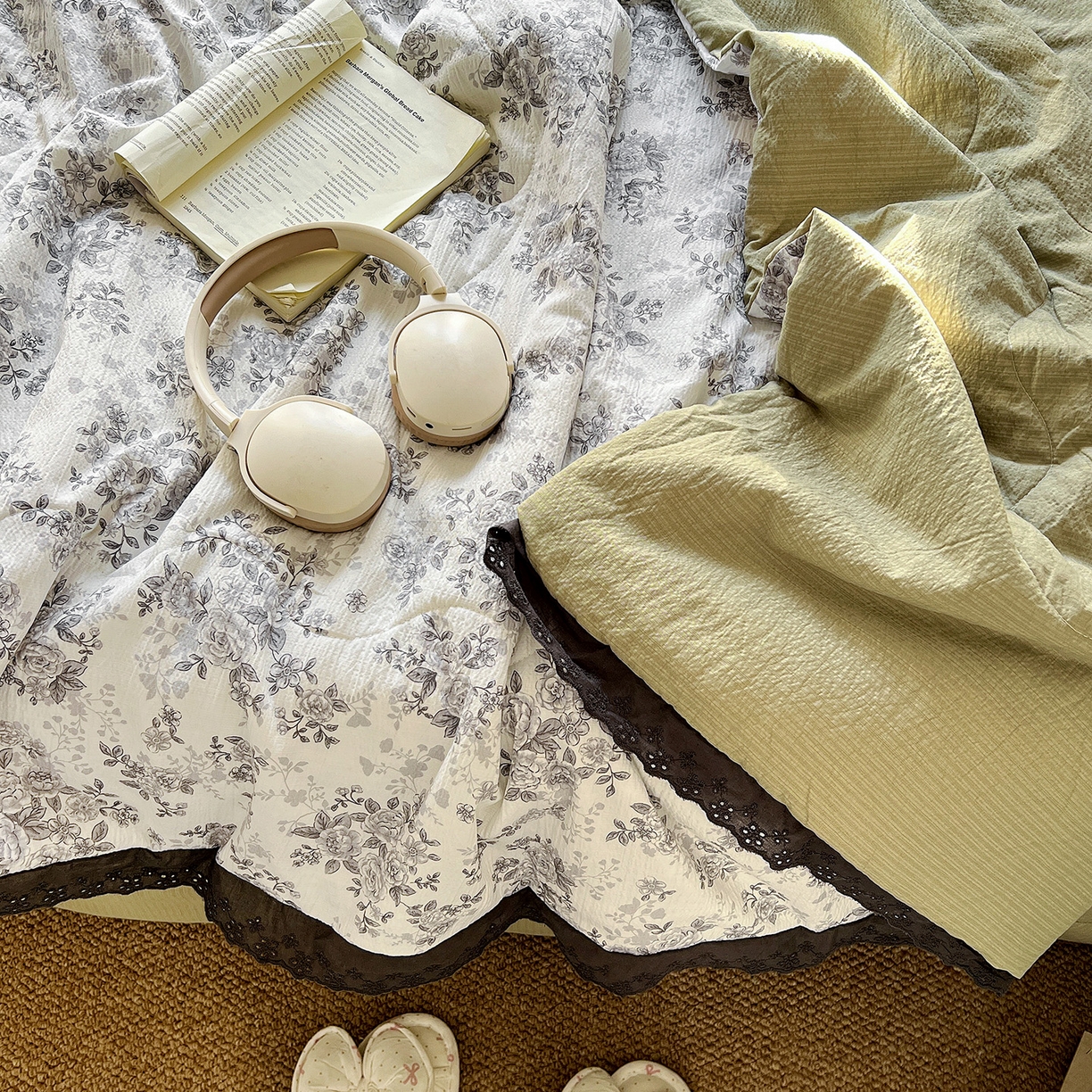 91家纺网 家纺一手货源 找家纺 一比一家纺 2026新款彩色花边木棉皱皱纱夏被四件套 悠然