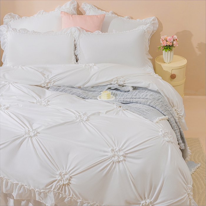 91家纺网 家纺一手货源 找家纺 恩和家纺 2026新款弹力揪花白纱飞边床单款床裙款三四件套 白色