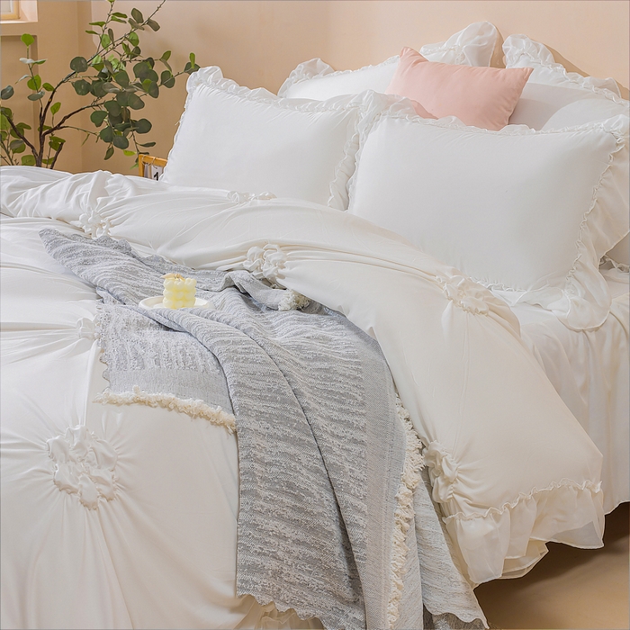 91家纺网 家纺一手货源 找家纺 恩和家纺 2026新款弹力揪花白纱飞边床单款床裙款三四件套 白色