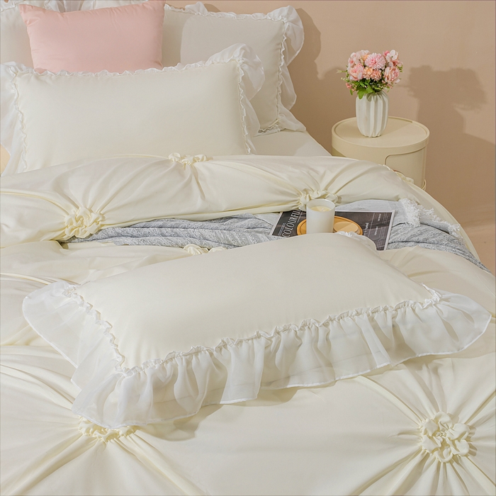 91家纺网 家纺一手货源 找家纺 恩和家纺 2026新款弹力揪花白纱飞边床单款床裙款三四件套 奶白