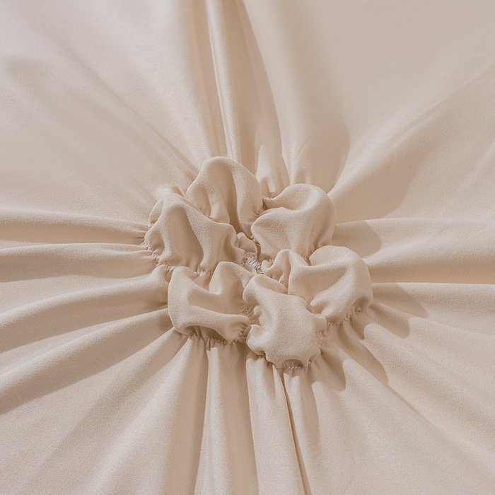 91家纺网 家纺一手货源 找家纺 恩和家纺 2026新款弹力揪花白纱飞边床单款床裙款三四件套 新驼