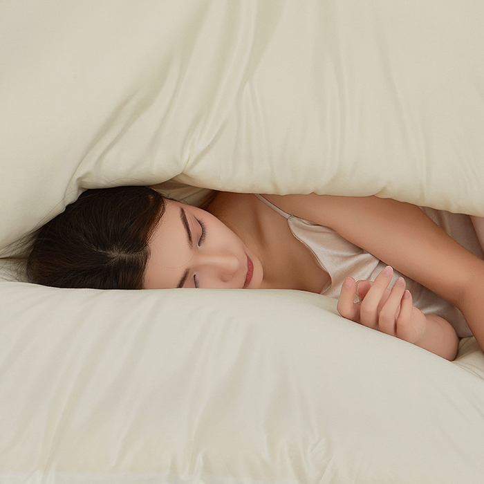 91家纺网 家纺一手货源 找家纺 锦尚坊被芯馆 2026新款针织棉深睡控温系列大豆夏被系列春秋被大豆冬被（四周踩棉 不跑棉） 米黄