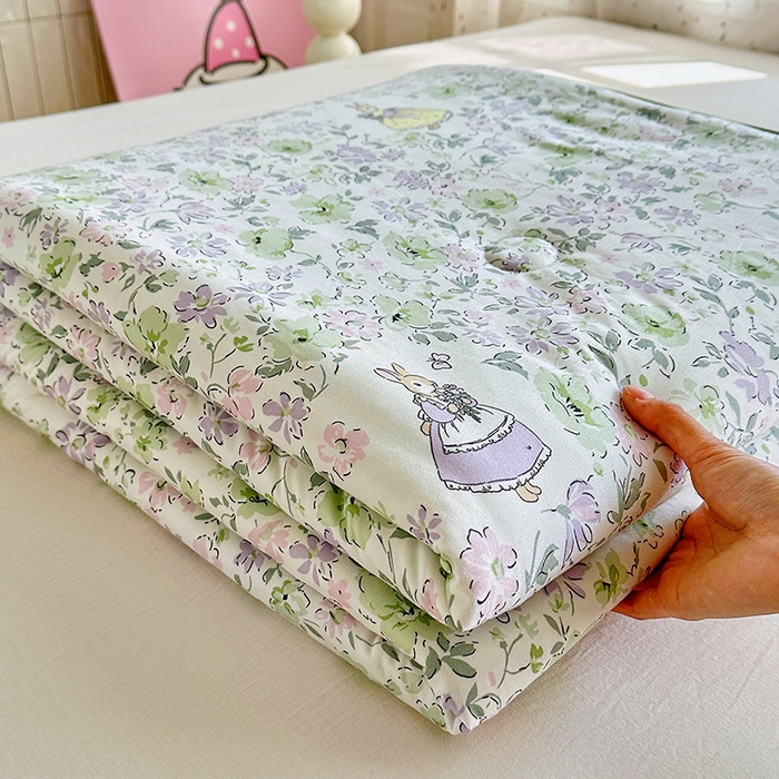 91家纺网 家纺一手货源 找家纺 萌飞  2026年新款A类针织棉嘟嘟被夏被春秋被空调被儿童学生被子被芯 花枝兔