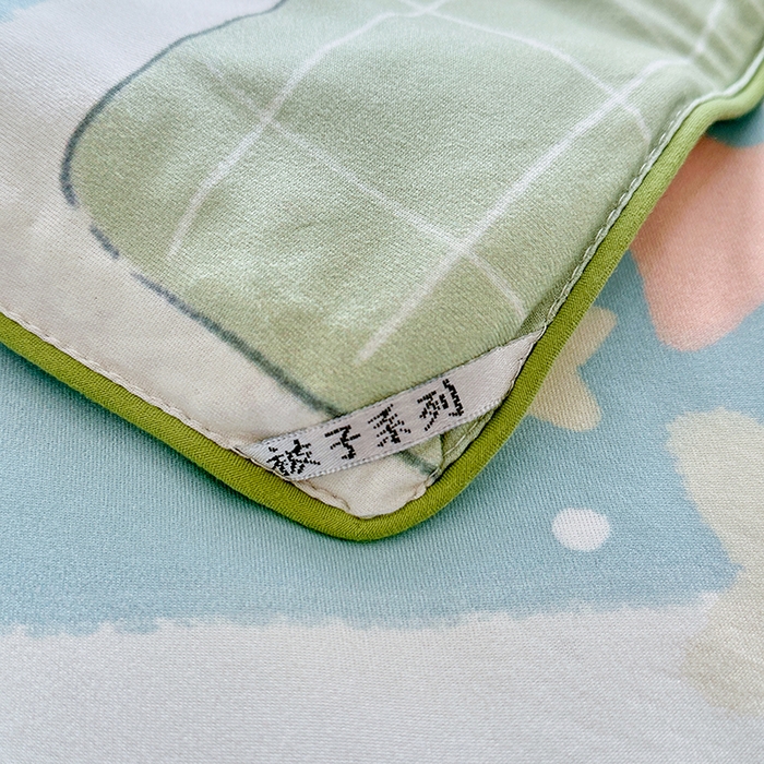 91家纺网 家纺一手货源 找家纺 萌飞  2026年新款A类针织棉嘟嘟被夏被春秋被空调被儿童学生被子被芯 喵喵屋