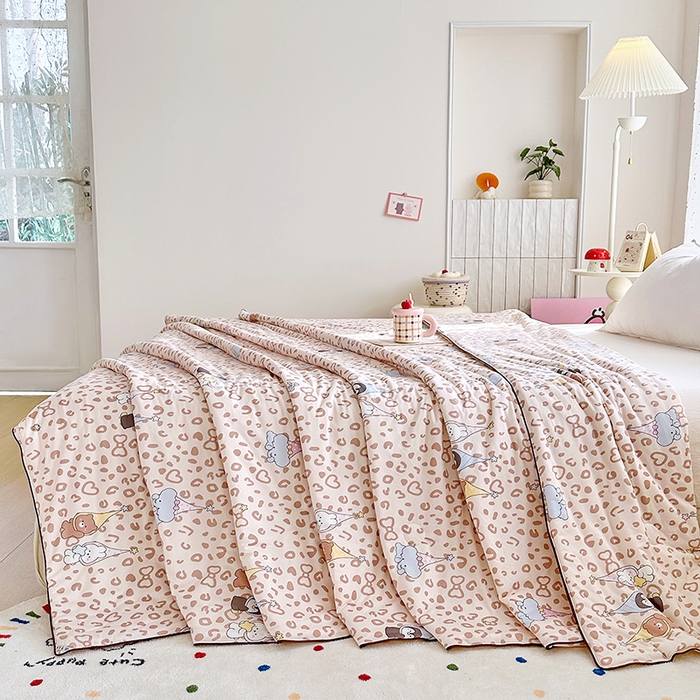 91家纺网 家纺一手货源 找家纺 萌飞  2026年新款A类针织棉嘟嘟被夏被春秋被空调被儿童学生被子被芯 星星豹纹咖