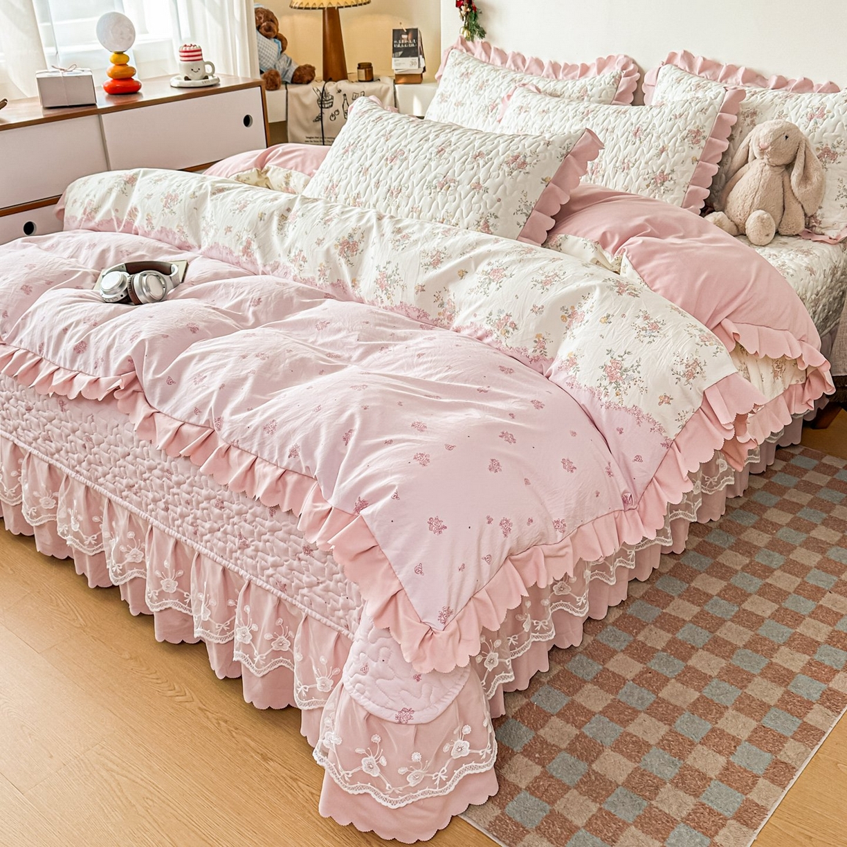 91家纺网 家纺一手货源 找家纺 （总）雅眠居 2026新款直播爆款古法仿棉双层蕾丝花边床盖四件套