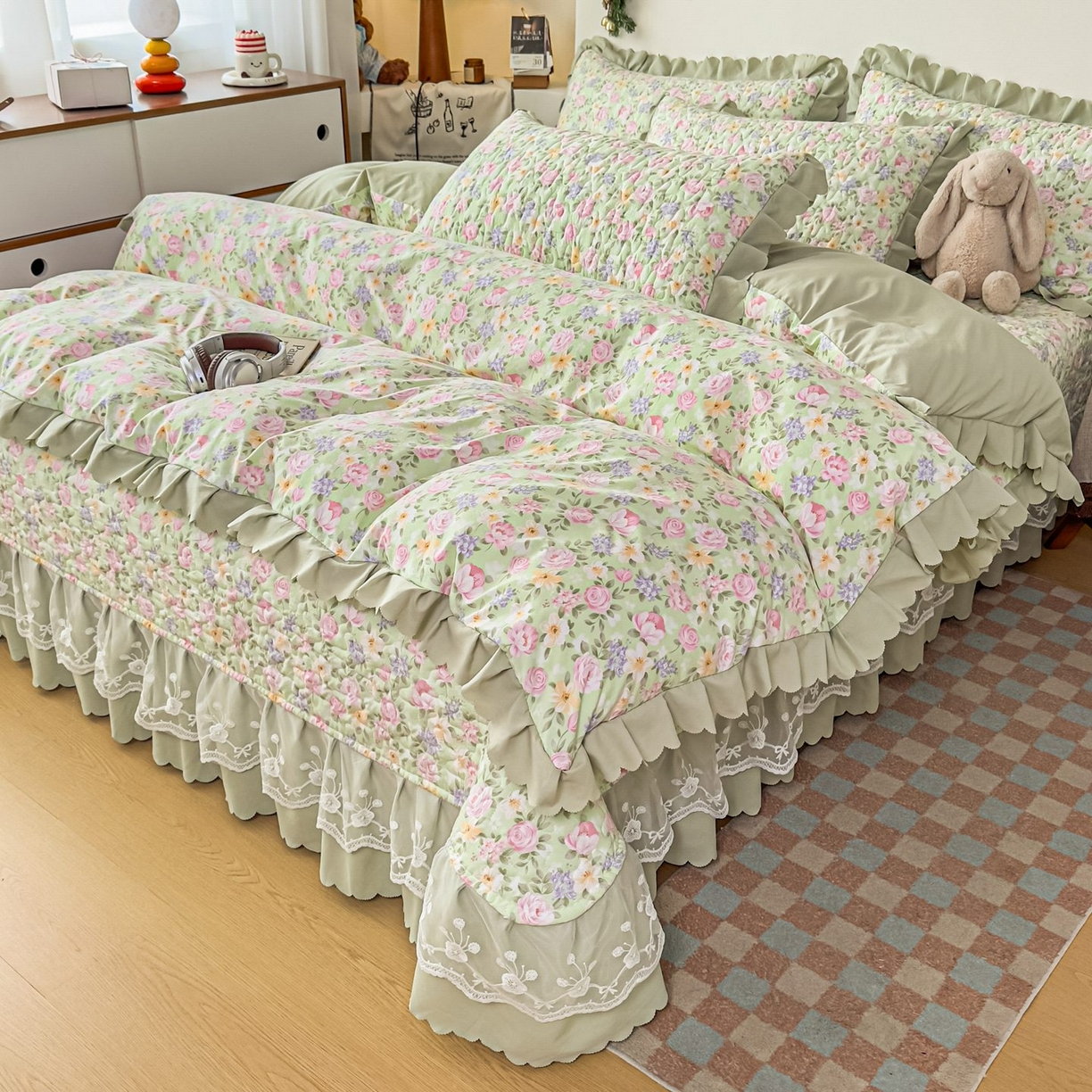 91家纺网 家纺一手货源 找家纺 雅眠居 2026新款直播爆款古法仿棉双层蕾丝花边床盖四件套 花满满