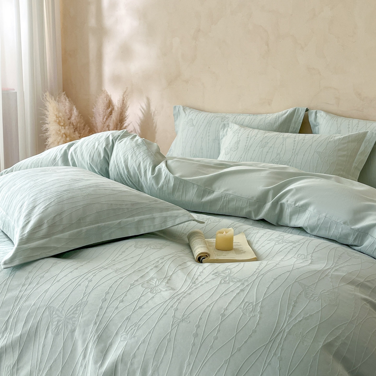 91家纺网 家纺一手货源 找家纺 火麒麟家纺 2026新款A类全棉纯棉水洗立体浮雕提花纯棉四件套 蝶梦（湖水绿）