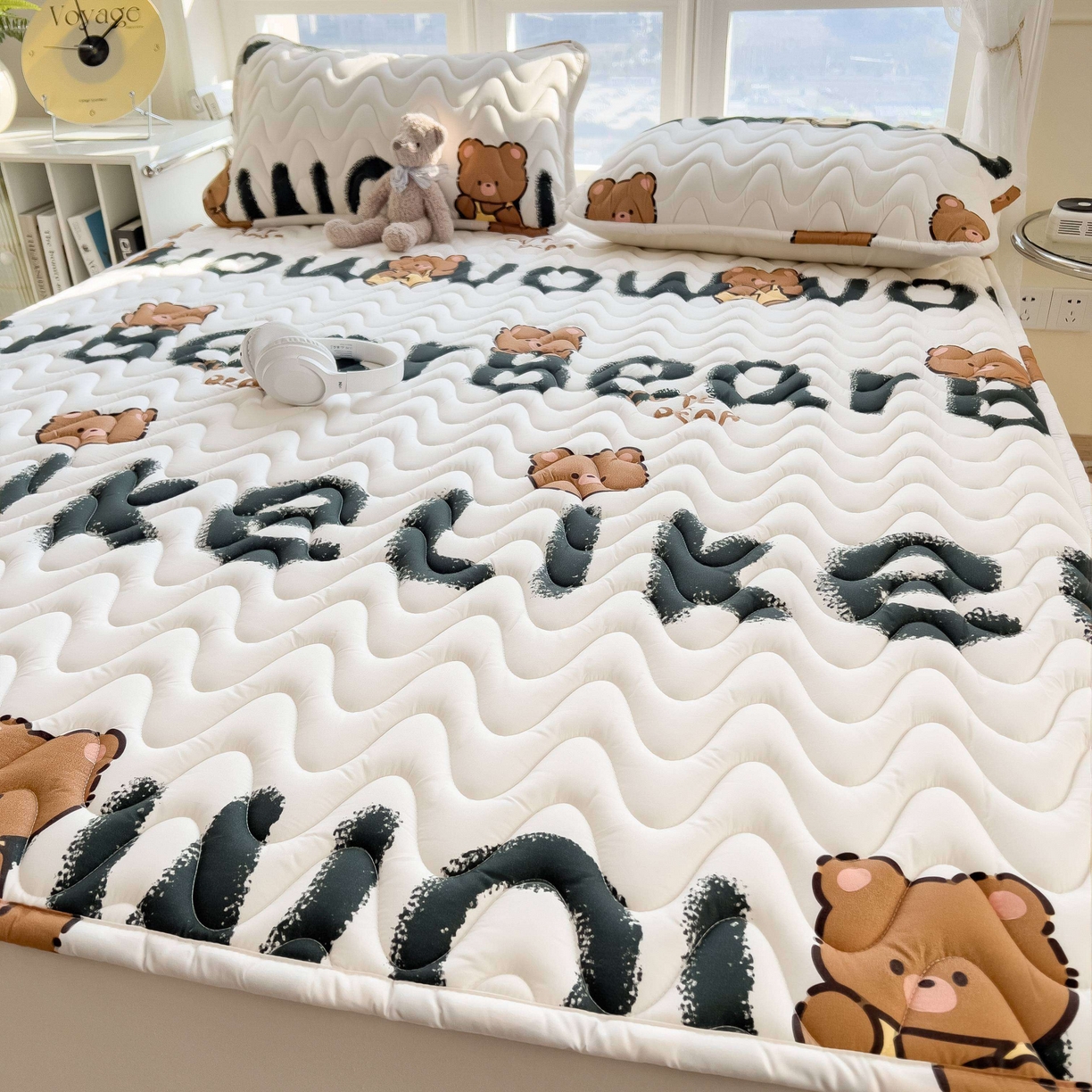 91家纺网 家纺一手货源 找家纺 希廷顿 2026新款印花夹棉防水床垫 luck熊