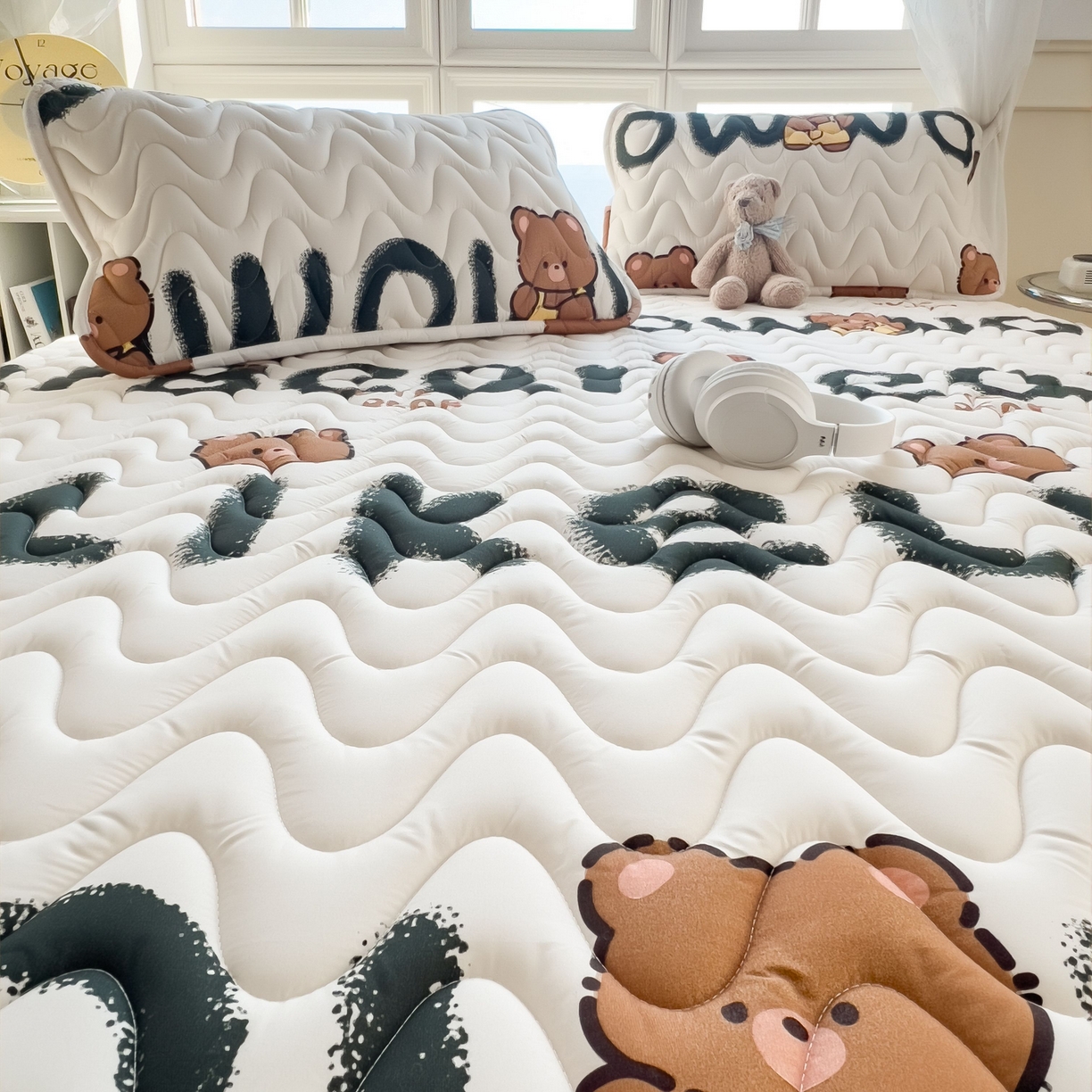 91家纺网 家纺一手货源 找家纺 希廷顿 2026新款印花夹棉防水床垫 luck熊