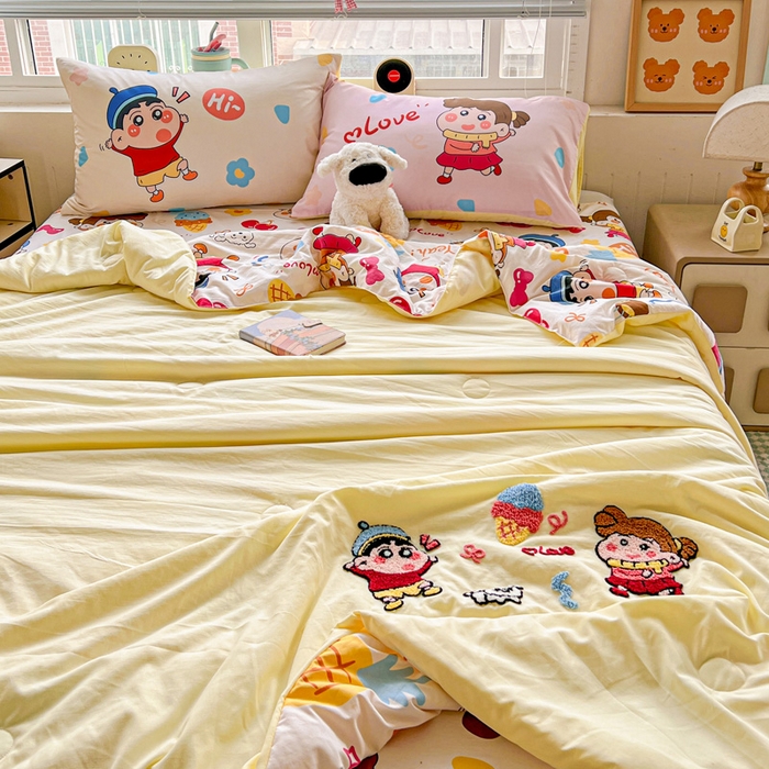 一霖家纺 2026新款高克重云朵棉正版蜡笔小新夏凉被空调被夏被四件套  小红书热推爆款 夏被-小新小奎的爱情