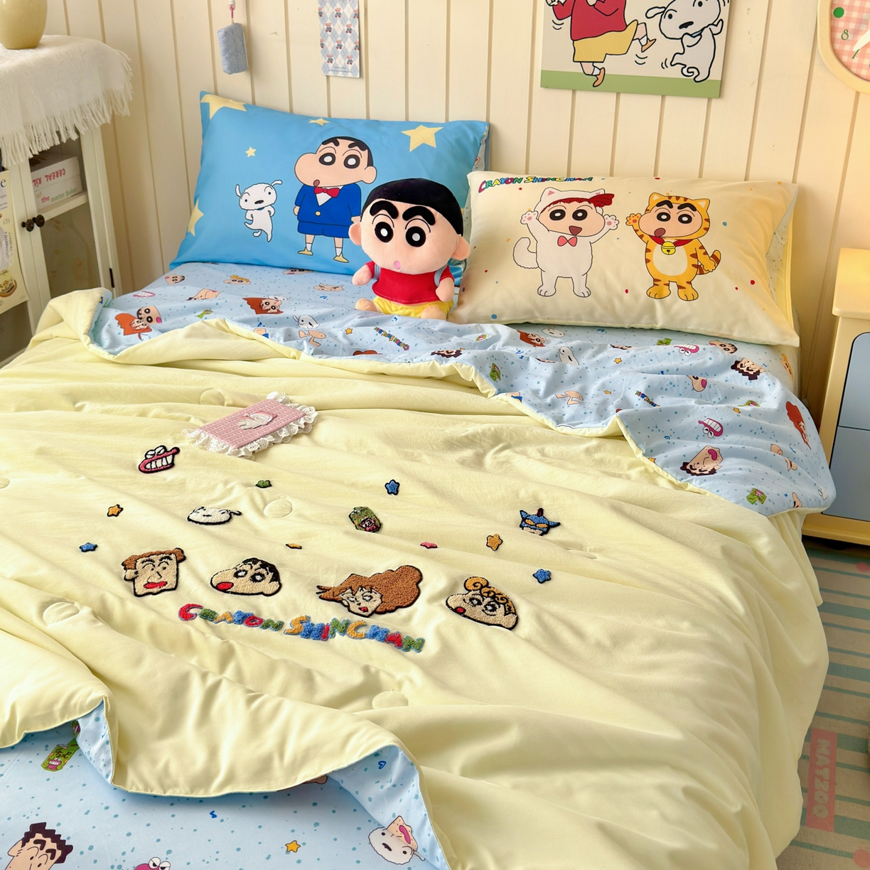 91家纺网 家纺一手货源 找家纺 一霖家纺 2026新款高克重云朵棉正版蜡笔小新夏凉被空调被夏被四件套  小红书热推爆款 夏被-呆萌蜡笔小新