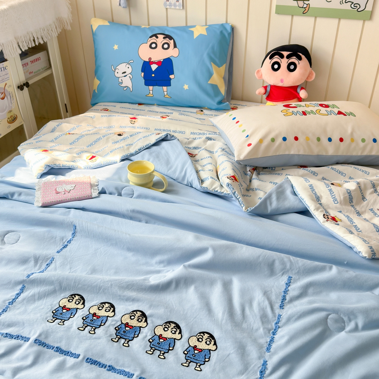 91家纺网 家纺一手货源 找家纺 一霖家纺 2026新款高克重云朵棉正版蜡笔小新夏凉被空调被夏被四件套  小红书热推爆款 夏被-小新BIUBIU