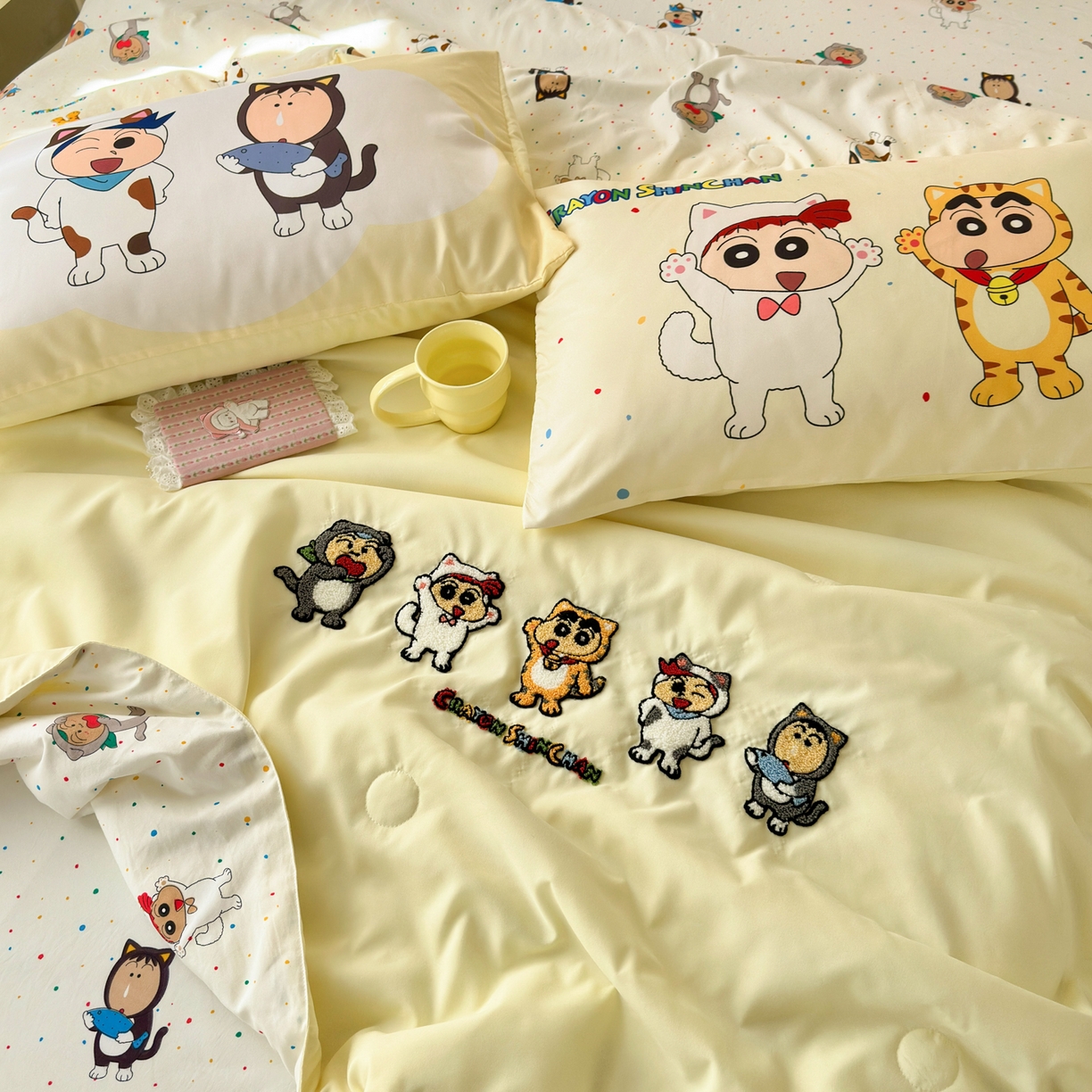 91家纺网 家纺一手货源 找家纺 一霖家纺 2026新款高克重云朵棉正版蜡笔小新夏凉被空调被夏被四件套  小红书热推爆款 夏被-小新变装秀