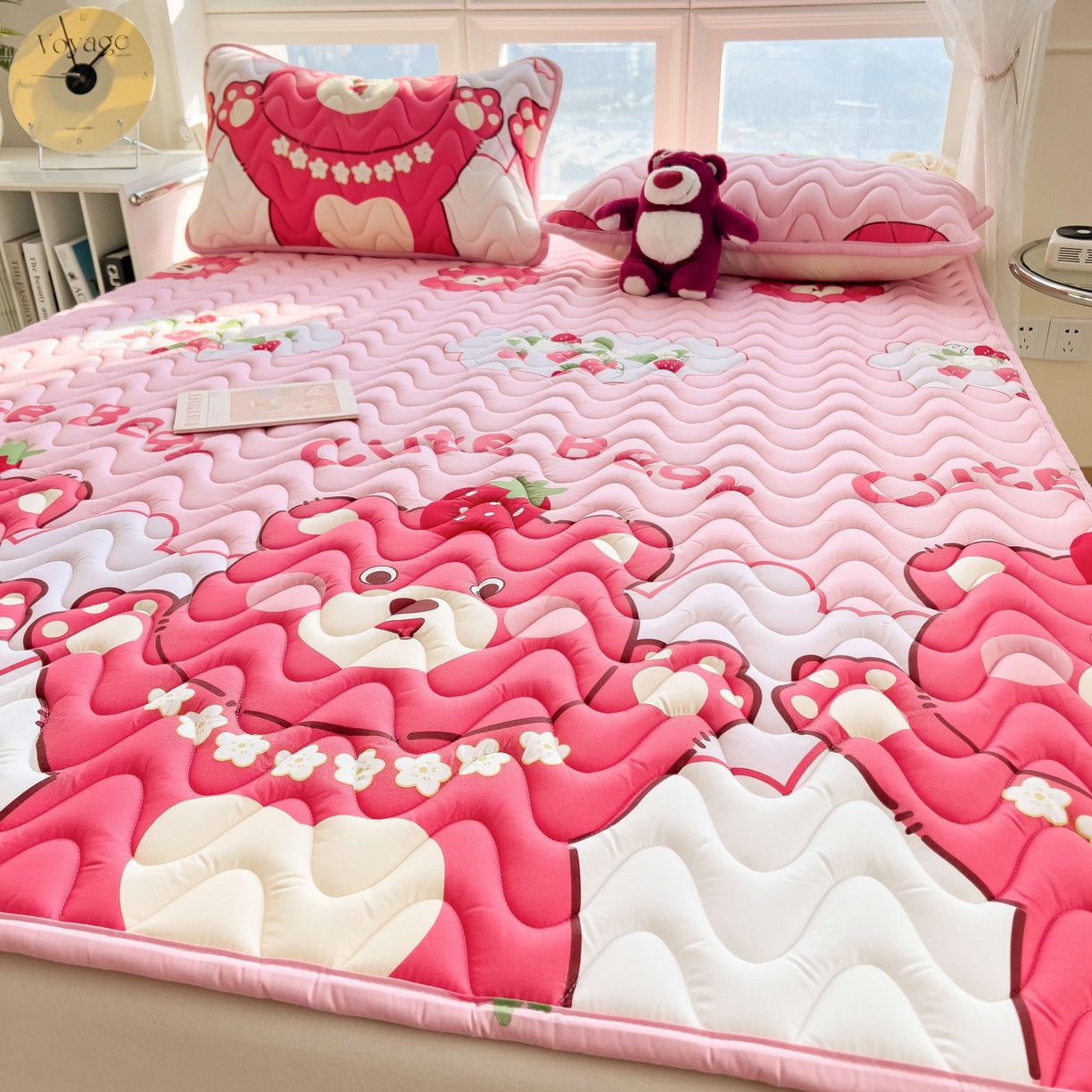 91家纺网 家纺一手货源 找家纺 希廷顿 2026新款印花夹棉防水床垫 草莓熊