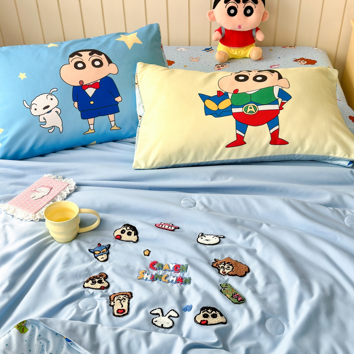 一霖家纺 2026新款高克重云朵棉正版蜡笔小新夏凉被空调被夏被四件套  小红书热推爆款 夏被-小新大家族