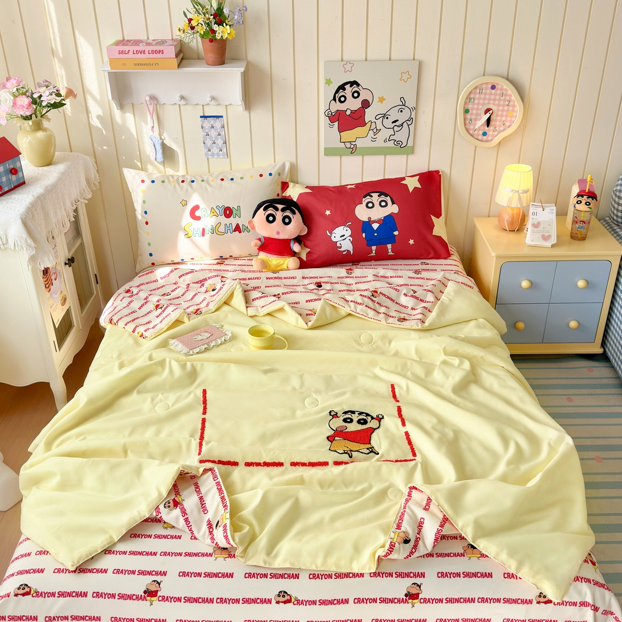 91家纺网 家纺一手货源 找家纺 一霖家纺 2026新款高克重云朵棉正版蜡笔小新夏凉被空调被夏被四件套  小红书热推爆款 夏被-嗨皮小新