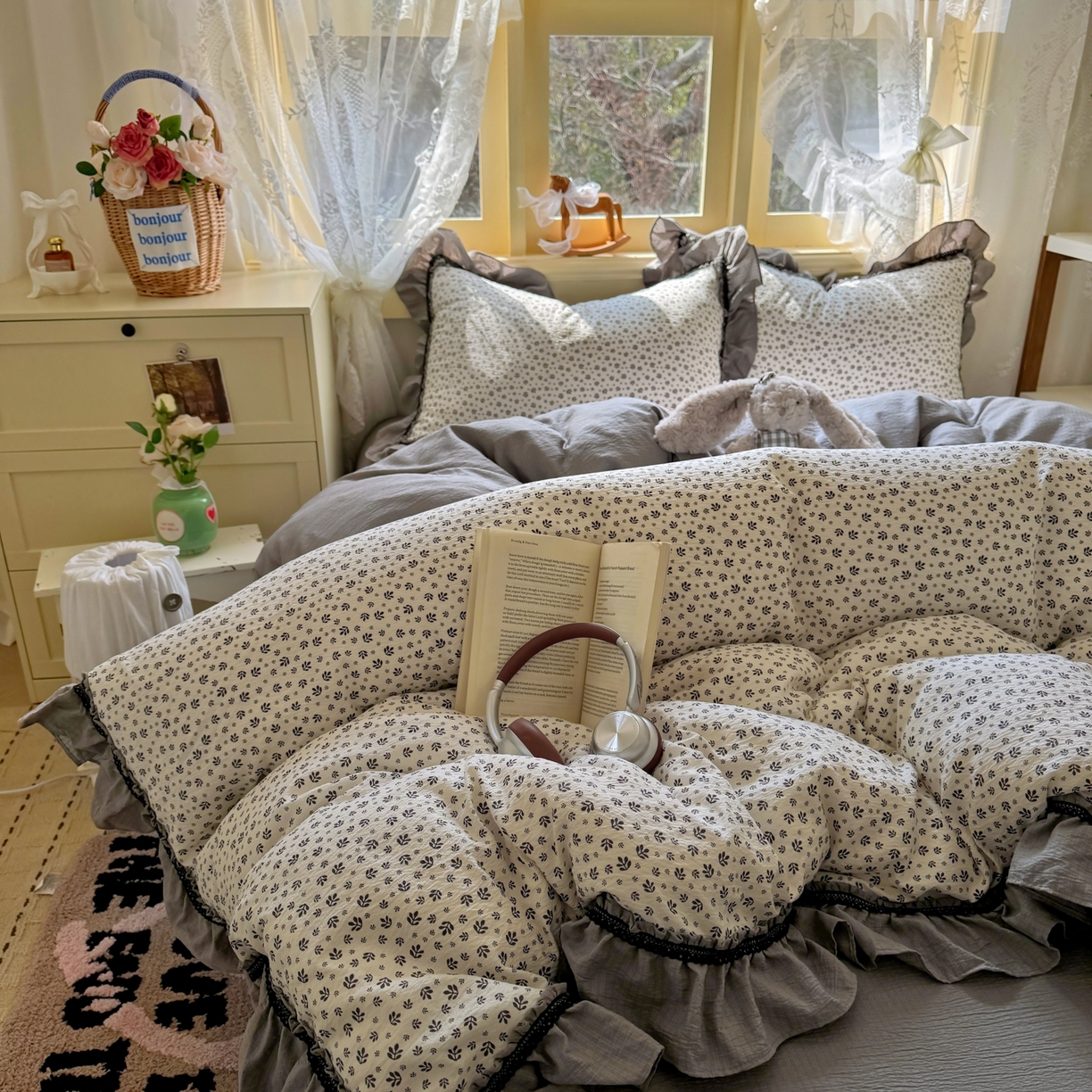 91家纺网 家纺一手货源 找家纺 芭比蔓家纺 2026春夏新款皱皱纱印花四件套 花海迷情