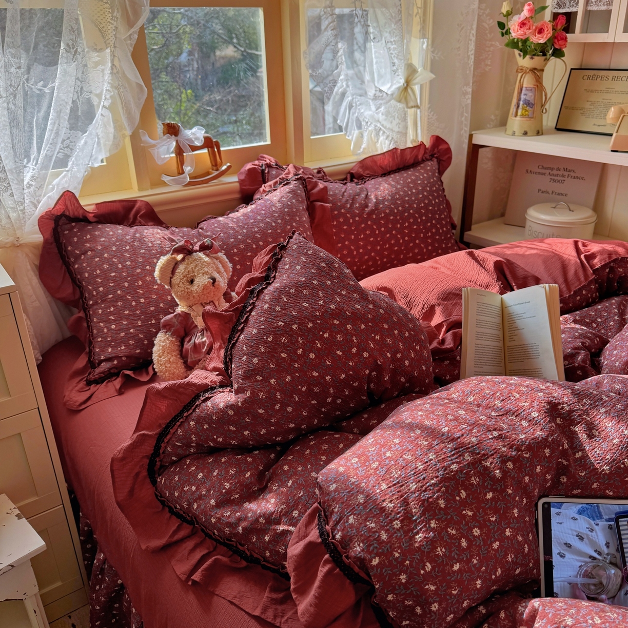 91家纺网 家纺一手货源 找家纺 芭比蔓家纺 2026春夏新款皱皱纱印花四件套 花开满满