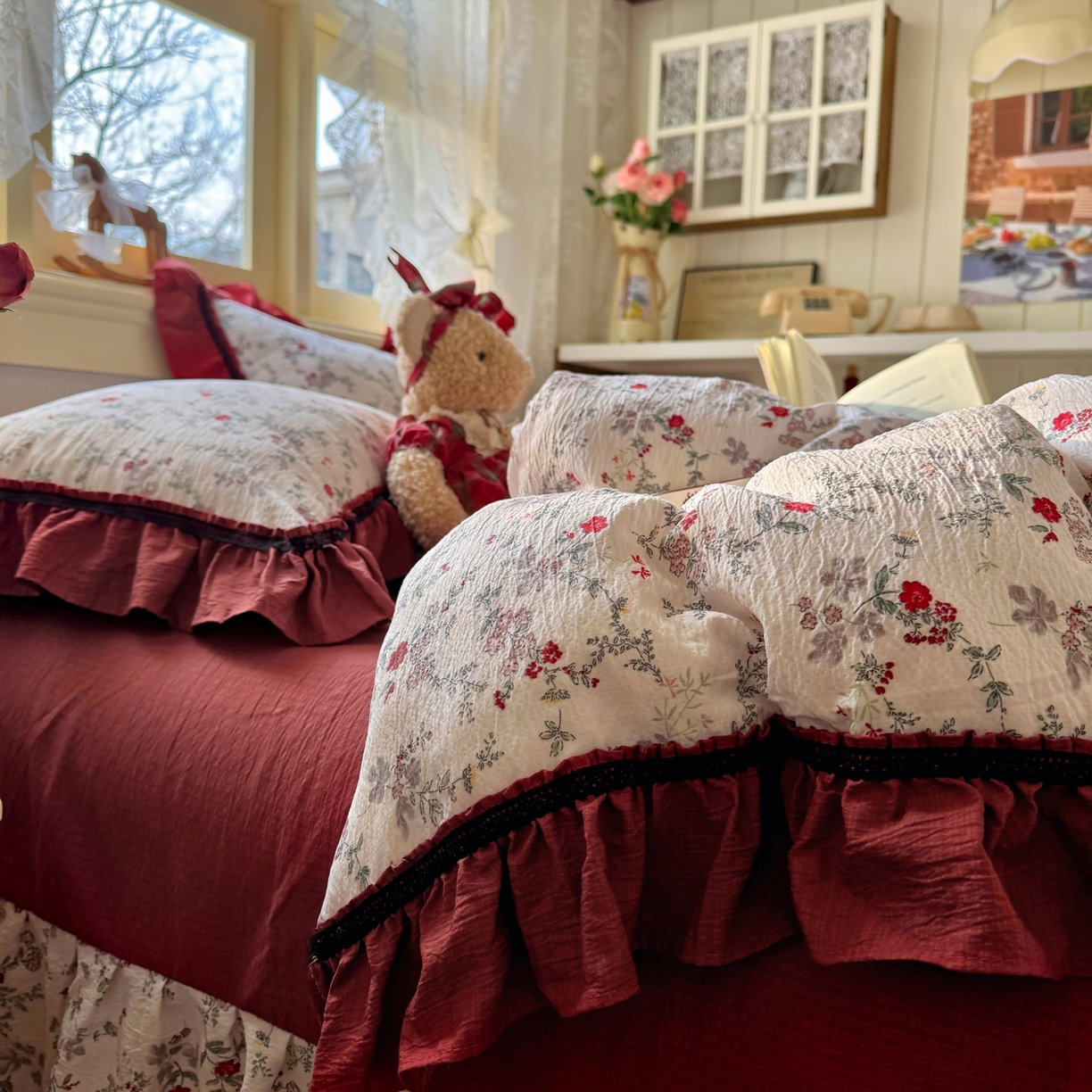 91家纺网 家纺一手货源 找家纺 芭比蔓家纺 2026春夏新款皱皱纱印花四件套 浪漫花语