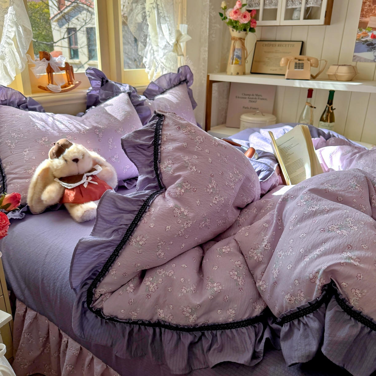 91家纺网 家纺一手货源 找家纺 芭比蔓家纺 2026春夏新款皱皱纱印花四件套 柔情细语