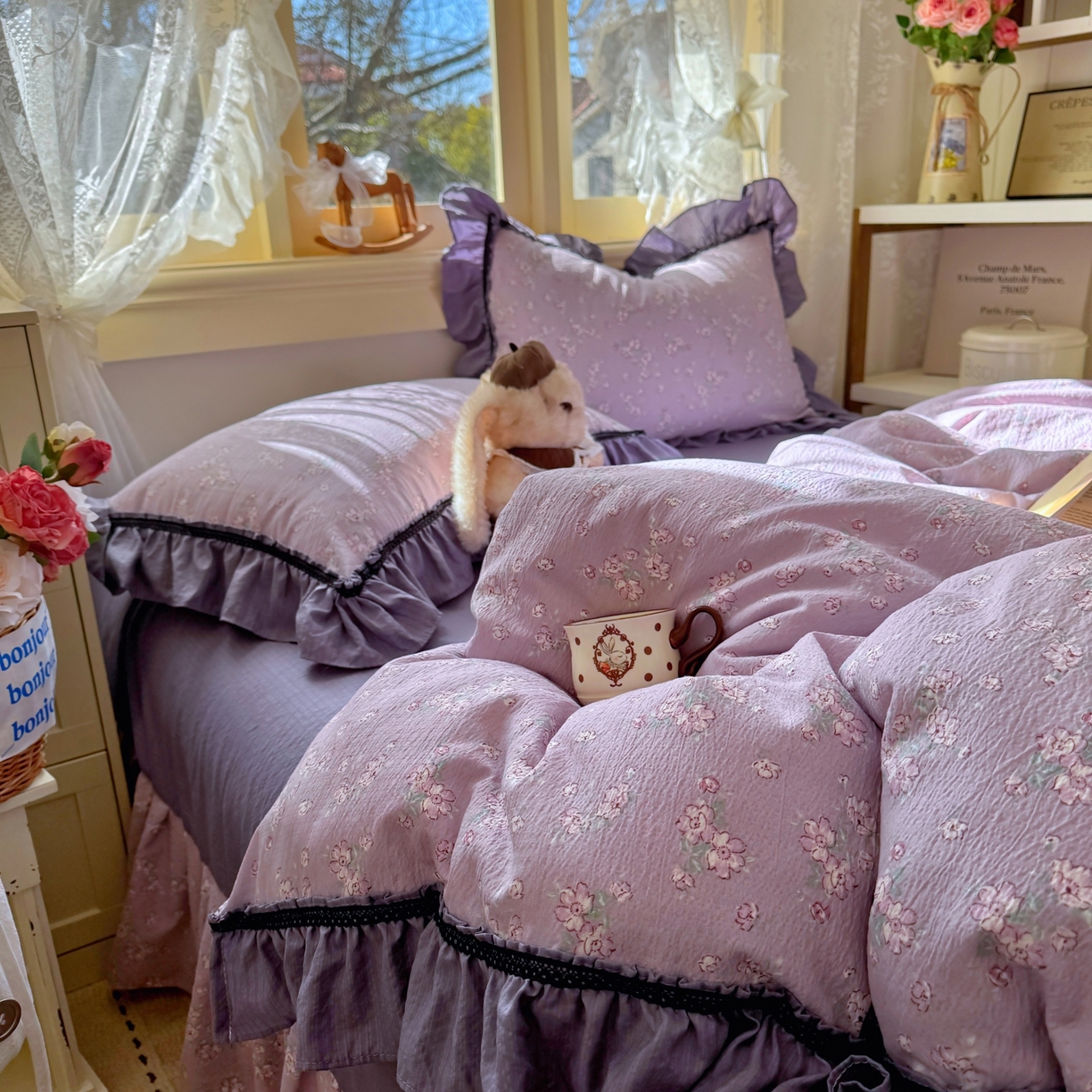 91家纺网 家纺一手货源 找家纺 芭比蔓家纺 2026春夏新款皱皱纱印花四件套 柔情细语