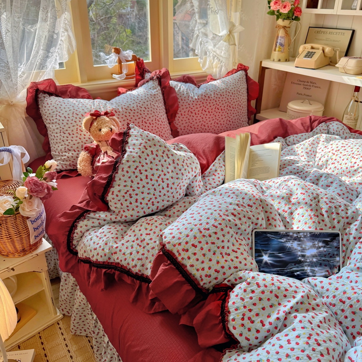 91家纺网 家纺一手货源 找家纺 芭比蔓家纺 2026春夏新款皱皱纱印花四件套 花月佳期