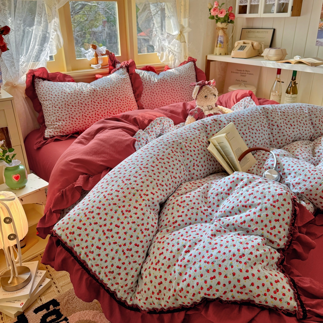 91家纺网 家纺一手货源 找家纺 芭比蔓家纺 2026春夏新款皱皱纱印花四件套 花月佳期