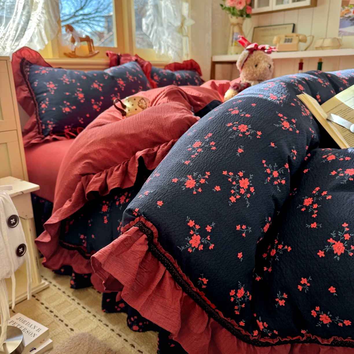 91家纺网 家纺一手货源 找家纺 芭比蔓家纺 2026春夏新款皱皱纱印花四件套 甜蜜蜜