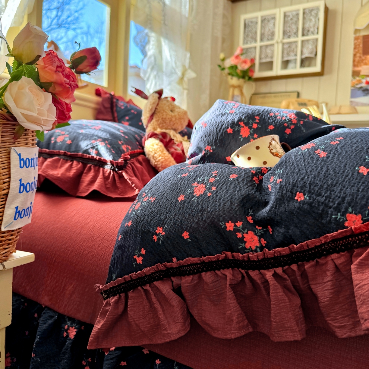 91家纺网 家纺一手货源 找家纺 芭比蔓家纺 2026春夏新款皱皱纱印花四件套 甜蜜蜜