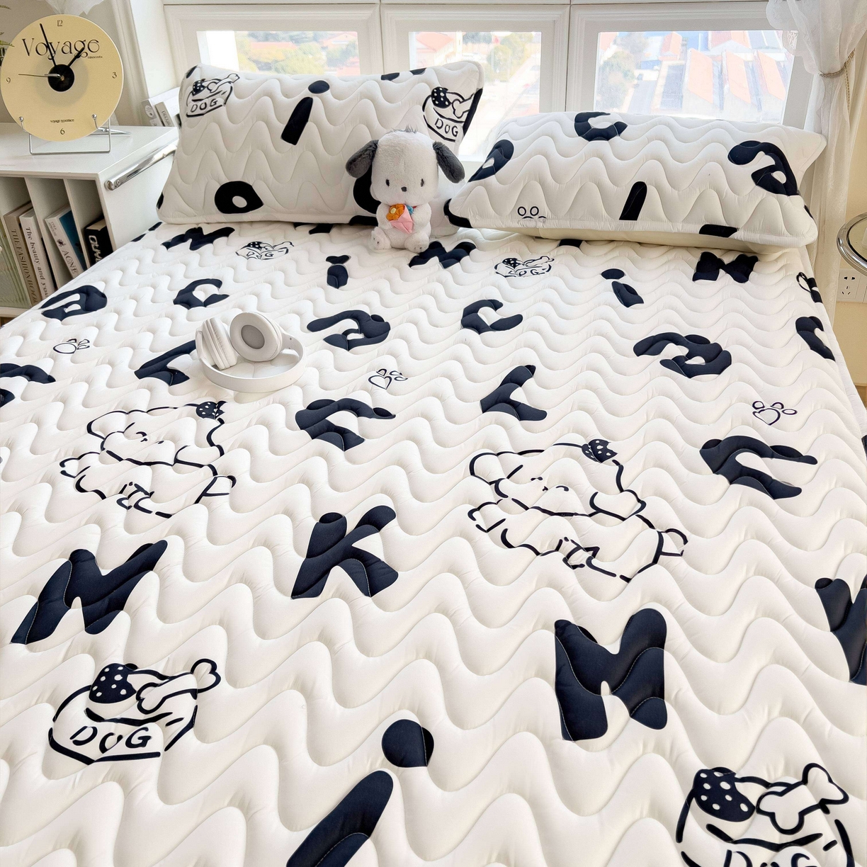 91家纺网 家纺一手货源 找家纺 希廷顿 2026新款印花夹棉防水床垫 萌宠狗