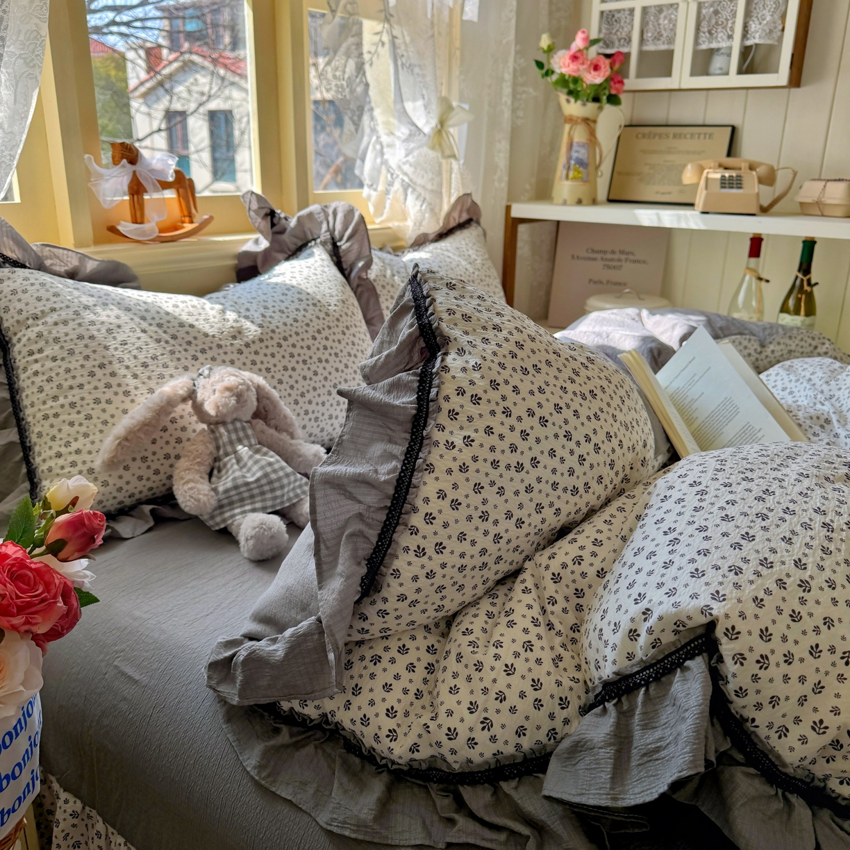 91家纺网 家纺一手货源 找家纺 芭比蔓家纺 2026春夏新款皱皱纱印花四件套 花海迷情