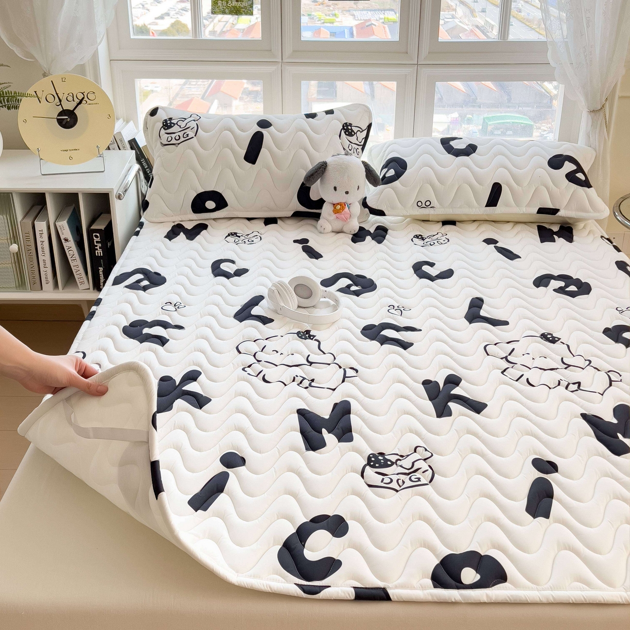 91家纺网 家纺一手货源 找家纺 希廷顿 2026新款印花夹棉防水床垫 萌宠狗
