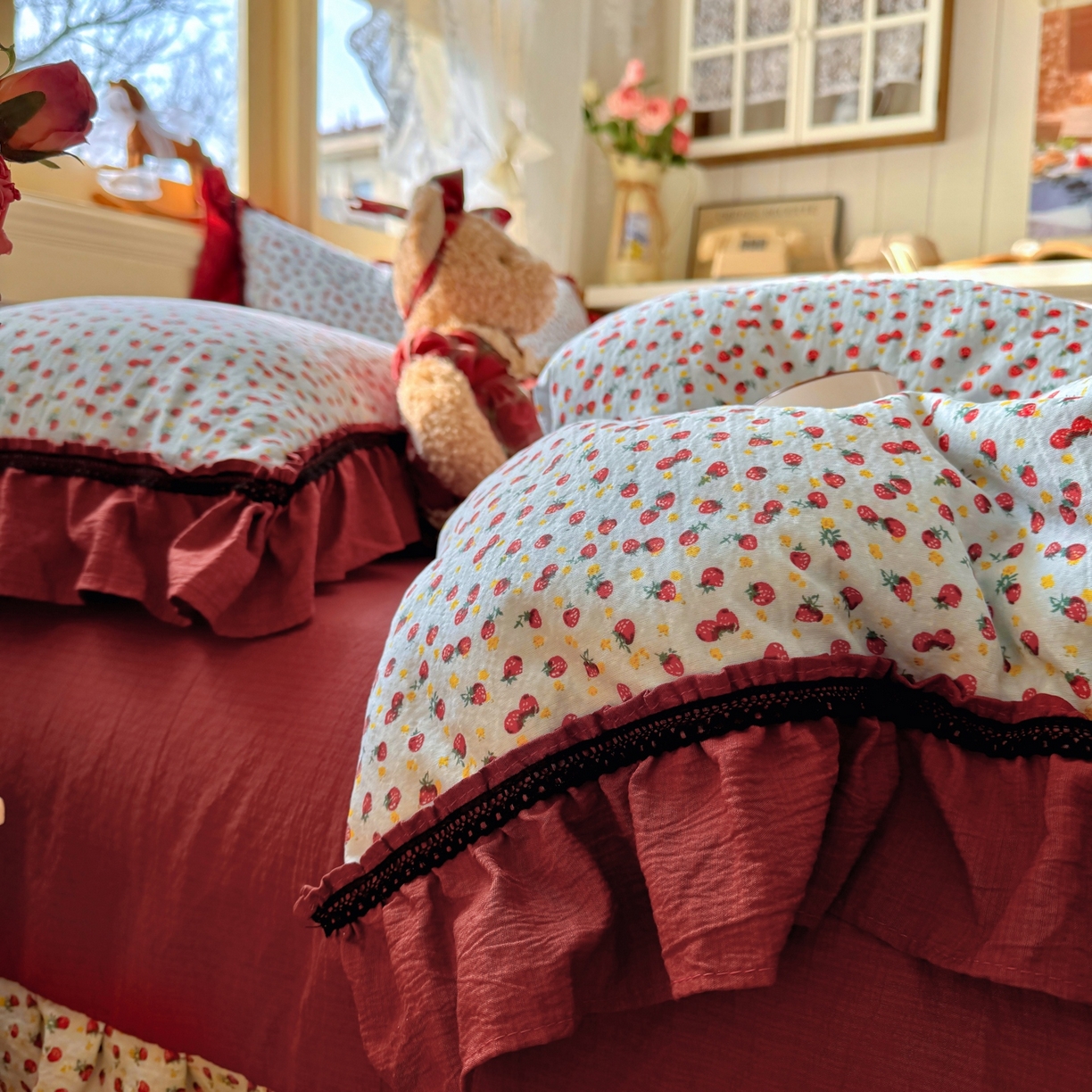 91家纺网 家纺一手货源 找家纺 芭比蔓家纺 2026春夏新款皱皱纱印花四件套 花月佳期