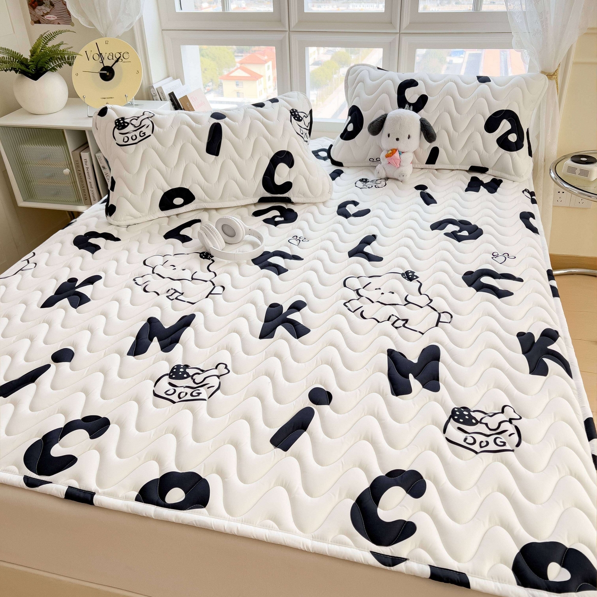 91家纺网 家纺一手货源 找家纺 希廷顿 2026新款印花夹棉防水床垫 萌宠狗