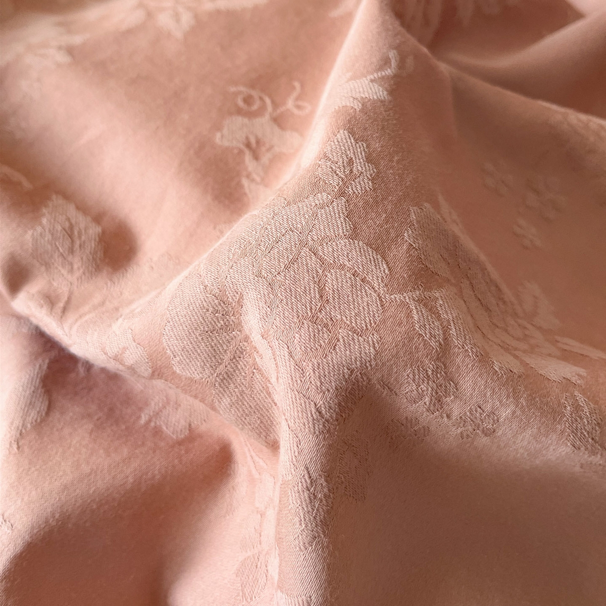 91家纺网 家纺一手货源 找家纺 火麒麟家纺 2026新款A类全棉纯棉水洗立体浮雕提花纯棉四件套 山野暮色（深豆沙）