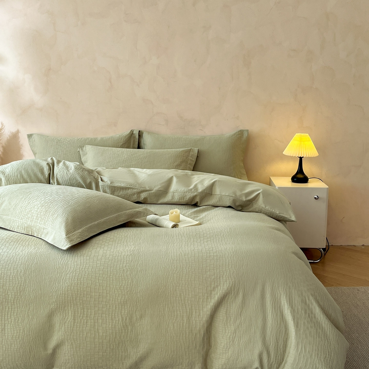 91家纺网 家纺一手货源 找家纺 火麒麟家纺 2026新款A类全棉纯棉水洗立体浮雕提花纯棉四件套 石烁（奶绿）