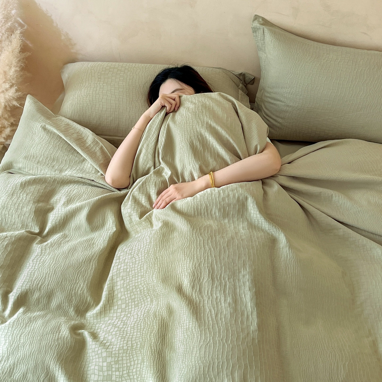 91家纺网 家纺一手货源 找家纺 火麒麟家纺 2026新款A类全棉纯棉水洗立体浮雕提花纯棉四件套 石烁（奶绿）