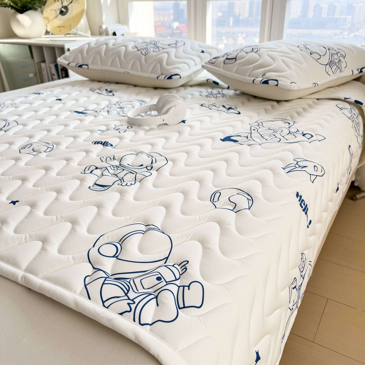 91家纺网 家纺一手货源 找家纺 希廷顿 2026新款印花夹棉防水床垫 太空人