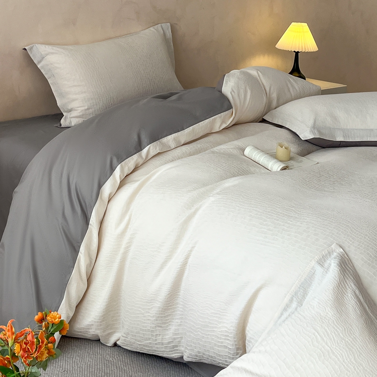 91家纺网 家纺一手货源 找家纺 火麒麟家纺 2026新款A类全棉纯棉水洗立体浮雕提花纯棉四件套 石烁（奶昔白）