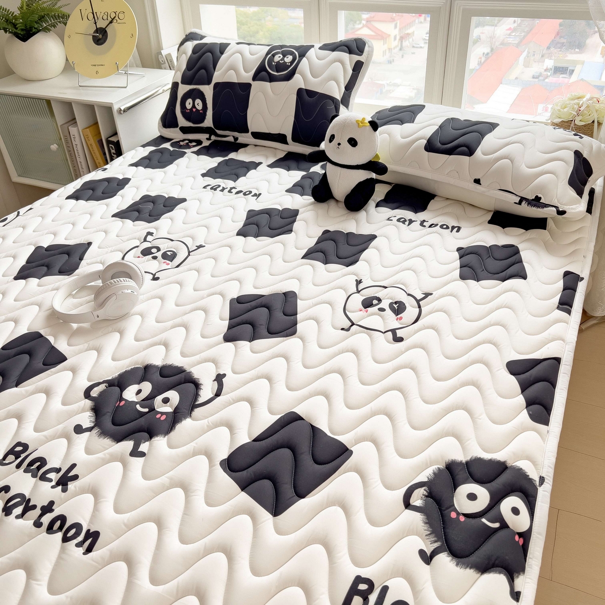 91家纺网 家纺一手货源 找家纺 希廷顿 2026新款印花夹棉防水床垫 小煤球