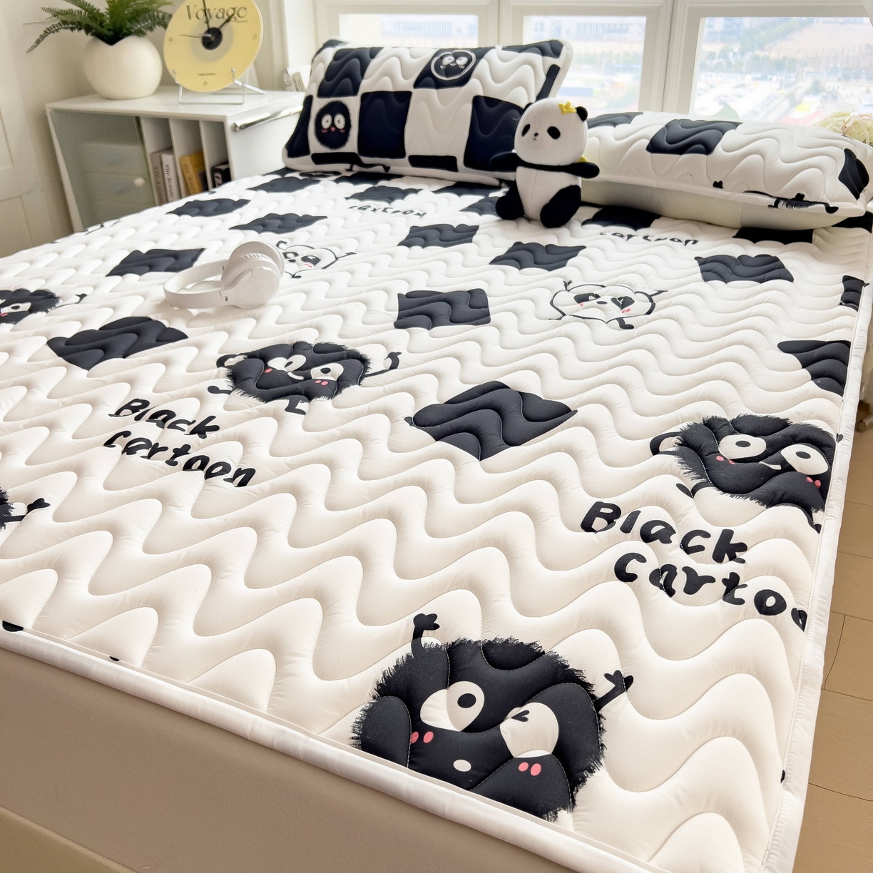 91家纺网 家纺一手货源 找家纺 希廷顿 2026新款印花夹棉防水床垫 小煤球