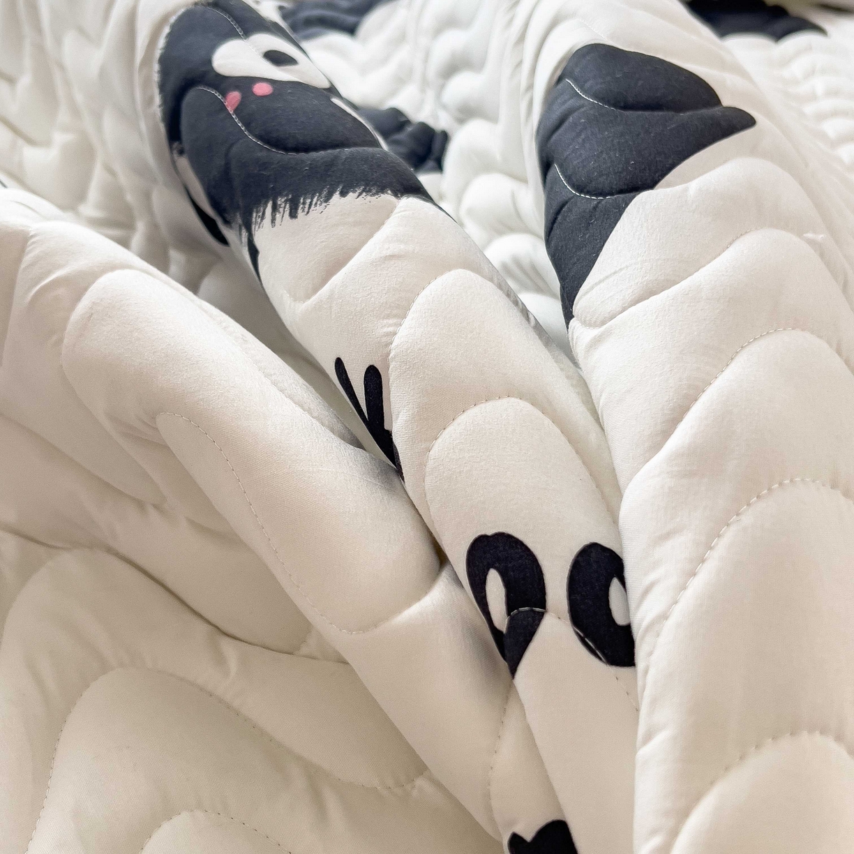 91家纺网 家纺一手货源 找家纺 希廷顿 2026新款印花夹棉防水床垫 小煤球