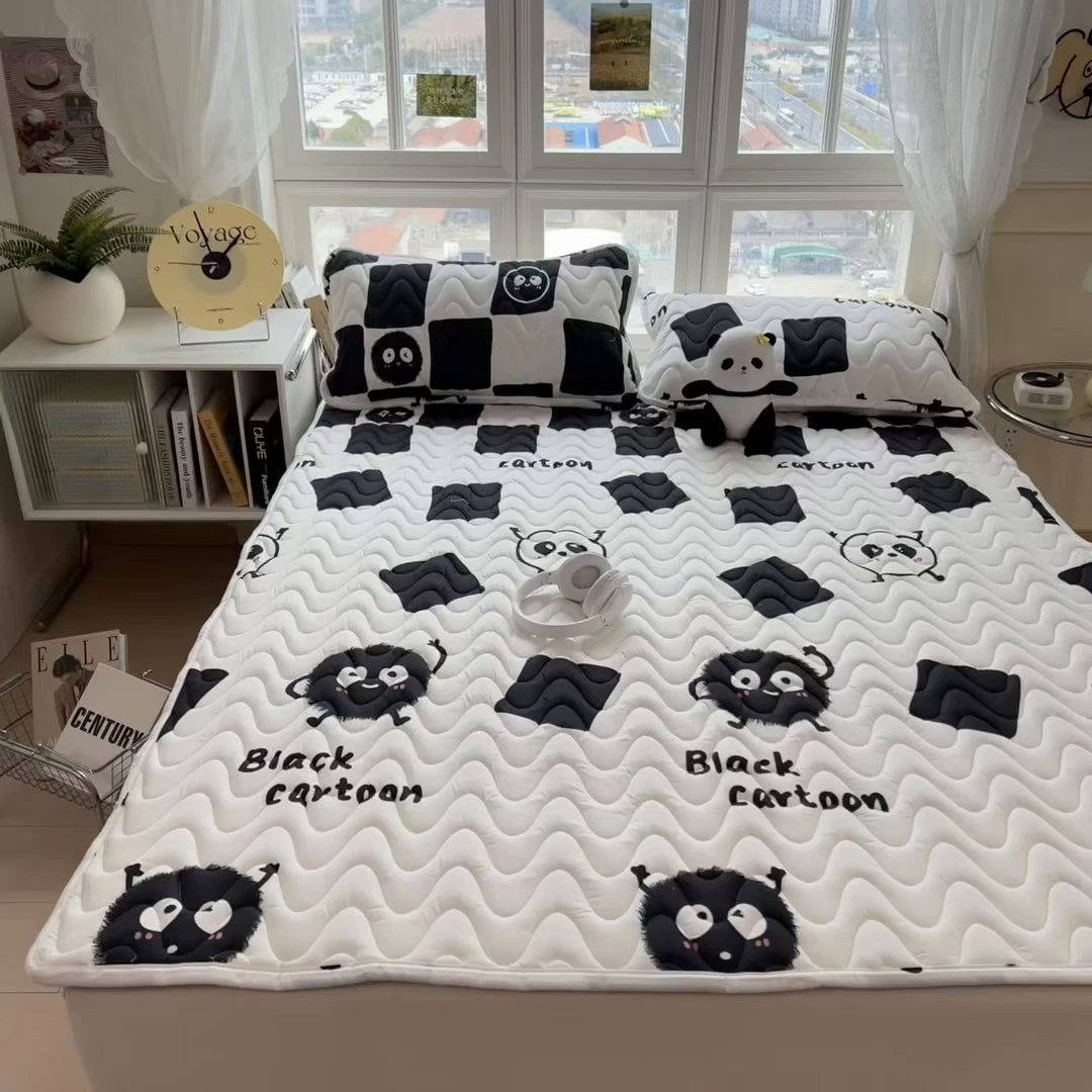 91家纺网 家纺一手货源 找家纺 希廷顿 2026新款印花夹棉防水床垫 小煤球