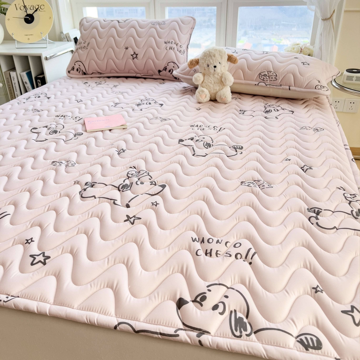 91家纺网 家纺一手货源 找家纺 希廷顿 2026新款印花夹棉防水床垫 星星犬