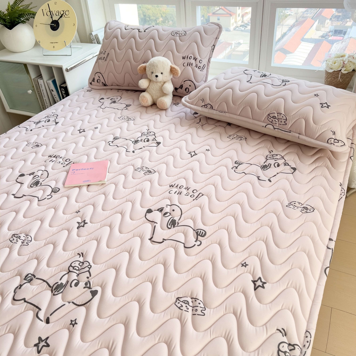 91家纺网 家纺一手货源 找家纺 希廷顿 2026新款印花夹棉防水床垫 星星犬