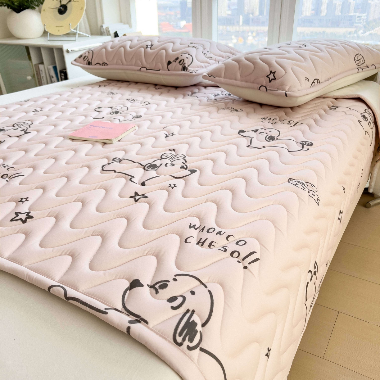 91家纺网 家纺一手货源 找家纺 希廷顿 2026新款印花夹棉防水床垫 星星犬