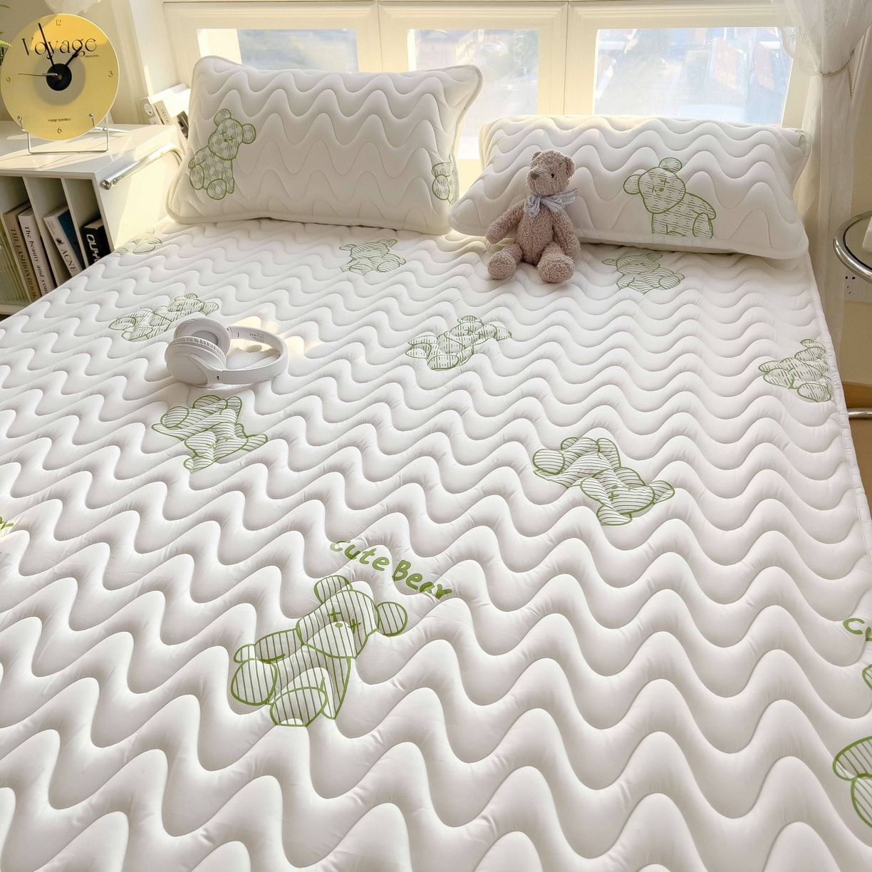 91家纺网 家纺一手货源 找家纺 希廷顿 2026新款印花夹棉防水床垫 熊本熊